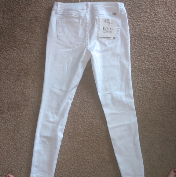 Women's 1822 Skinny Jeans - Picture 2 of 2
